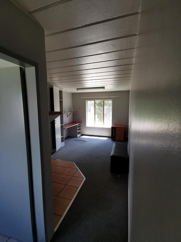 To Let 1 Bedroom Property for Rent in Die Bult North West